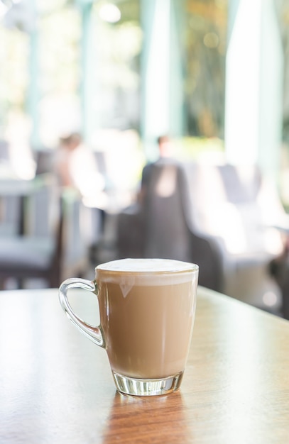 Foto grátis xícara de café latte quente