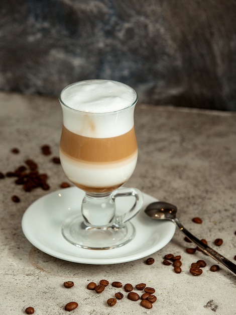 Foto grátis xícara de cappuccino cremoso