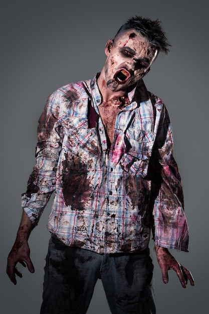 Foto grátis zombie assustador traje cosplay