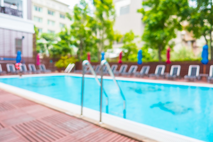 Kostenlose Foto abstrakter unschärfe-swimmingpool