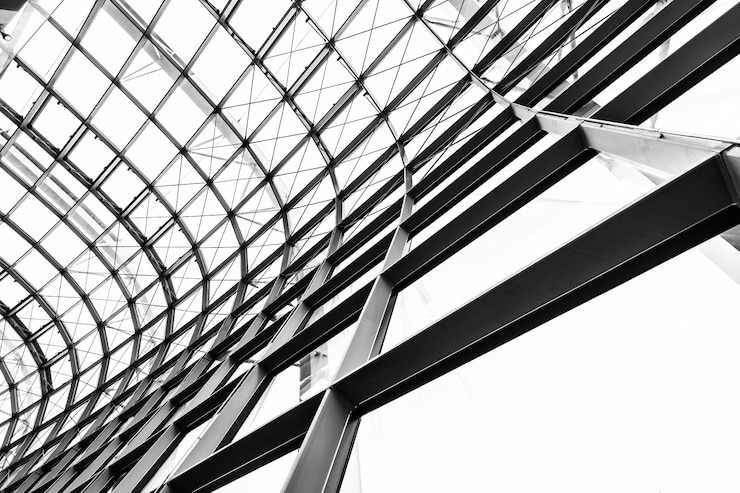 Kostenlose Foto abstraktes glasfensterdach-architekturäußeres