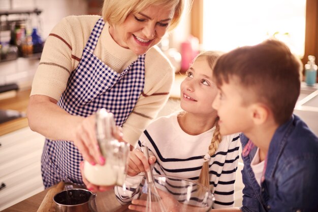 Action Backen in der Küche