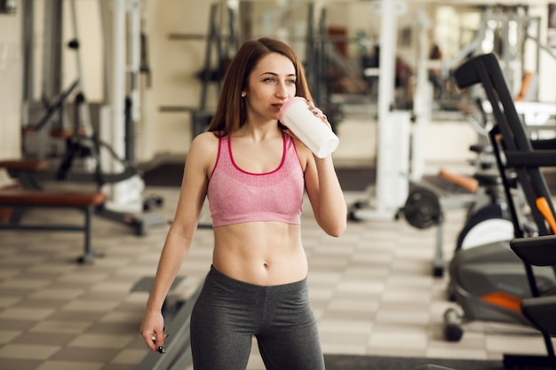 Aerobic aktiver Hintergrund Erwachsener athletisch