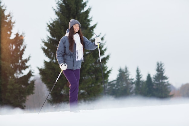 Aktiver Skifahrer