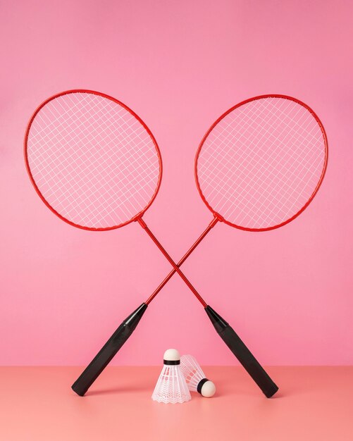 Anordnung der Sportelemente im minimalistischen Stil