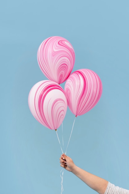 Anordnung von abstrakten rosa Luftballons