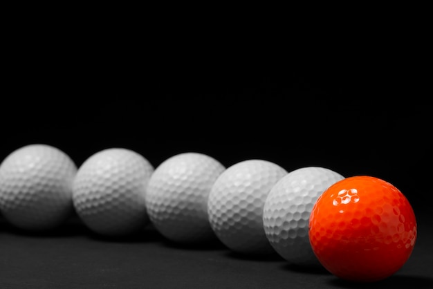Kostenloses Foto ansicht von bällen für den golfsport