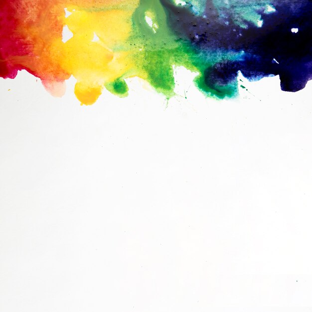 Aquarell Pinselstriche mit Regenbogenfarben