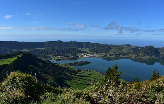 Atemberaubende Aussichten vom Kraterrand von Sete Cidades.