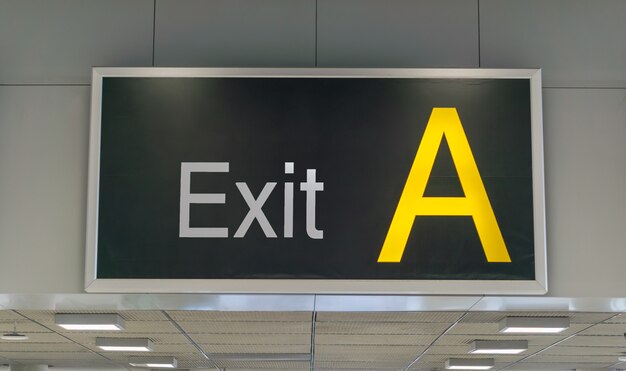 Bilder Airport Signs Gratis Vektoren Fotos Und Psds