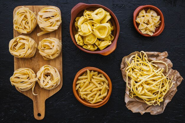 Auswahl an italienischen Pasta