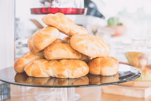 Bäckerei frisch körnig braun Brot