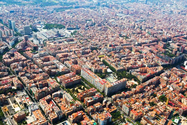 Barcelona vom Hubschrauber. Sants Bezirk