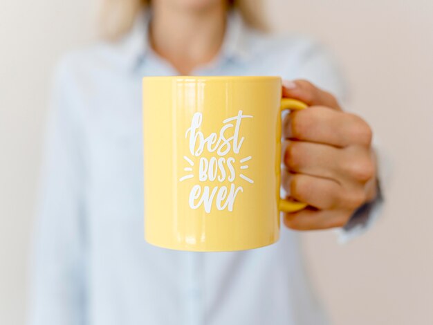 Becher mit bester Chefbotschaft