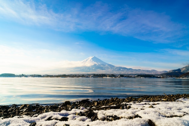 Berg Fuji und See Kawaguchi, Japan