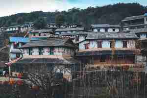 Kostenloses Foto bergdorf, landleben in pokhara, nepal