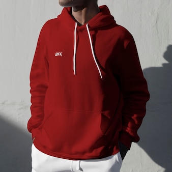 Bff gedruckt auf rotem hoodie