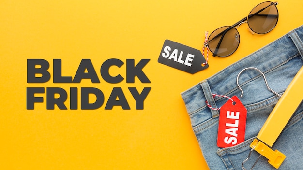 Black Friday Verkaufsarrangement mit Tags