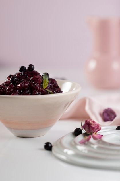 Blaubeer-Granita-Dessert hautnah