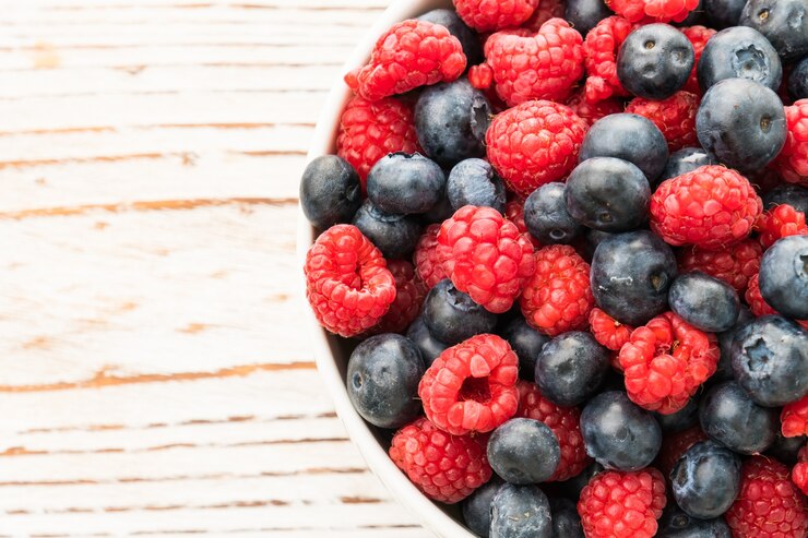 Kostenlose Foto blaubeeren und himbeeren