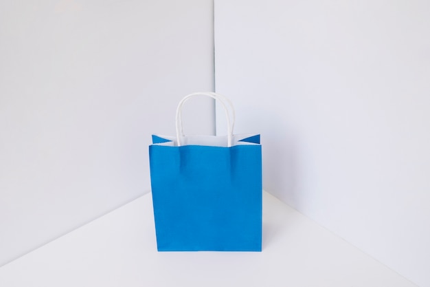 Blaue Einkaufstasche