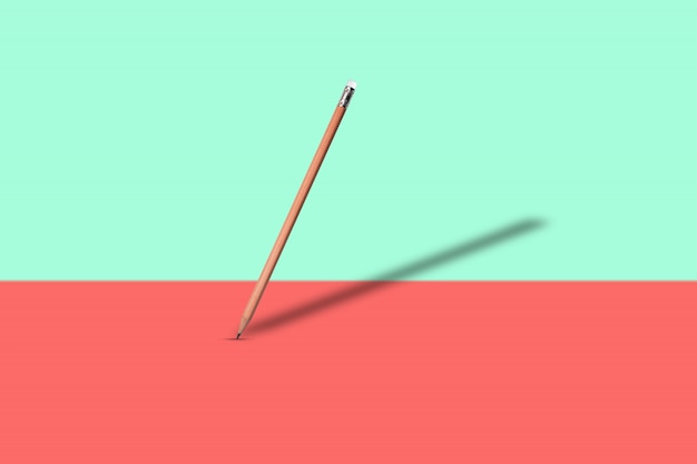 Bleistift auf farbigem Hintergrund