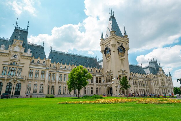 Blick auf den Kulturpalast in Iasi Rumänien