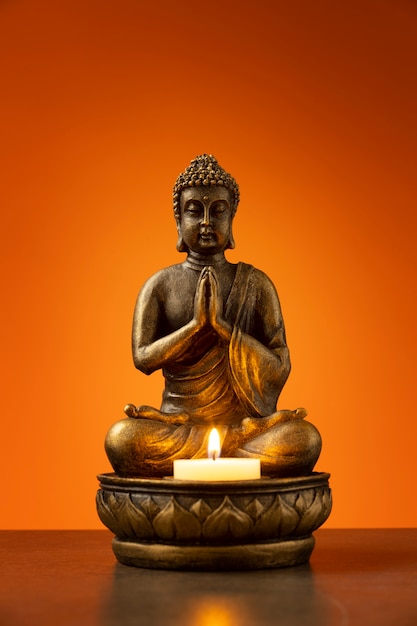 Kostenloses Foto blick auf die buddha-statuette für ruhe und entspannung