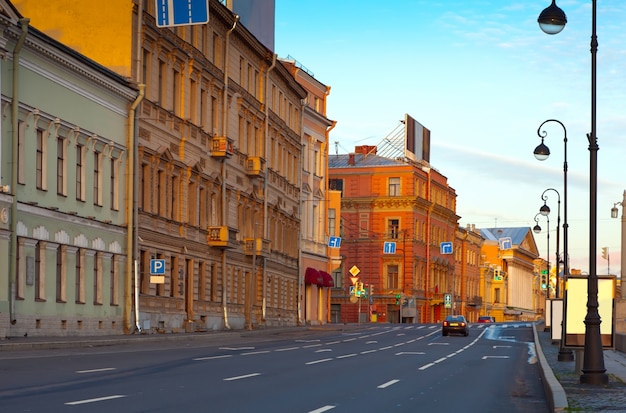 Blick auf St. Petersburg am Morgen