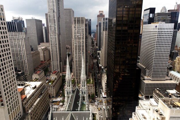 Blick von oben auf die St. Patrick&#39;s Cathedral in New York