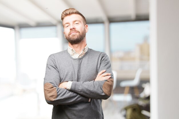 blonder Mann. glücklichen Ausdruck