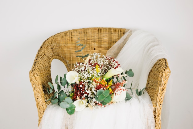 Blumenstrauss Mit Brautschleier Kostenlose Foto