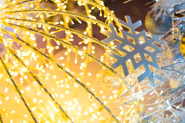 Bokeh defokussiert Gold abstrakte Weihnachten Hintergrund