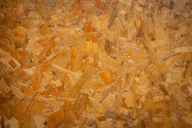 Braunes Holz.