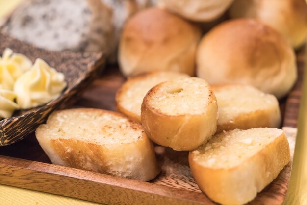 Brot auf dem Tisch