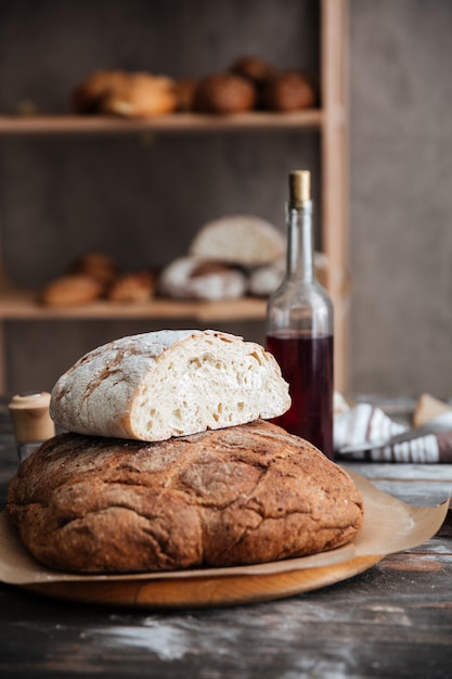 Brot auf dem Tisch