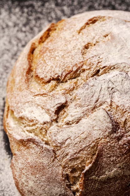 Brot auf einem Tuch