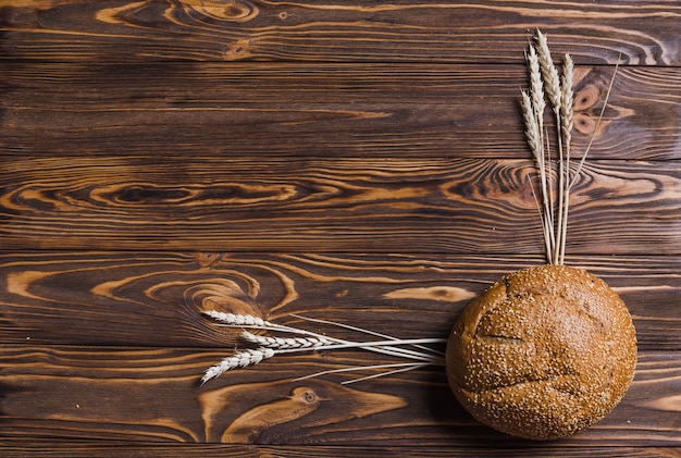 Brot und Weizendekoration