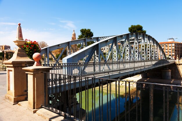 Brücke über Segura namens Puente Nuevo
