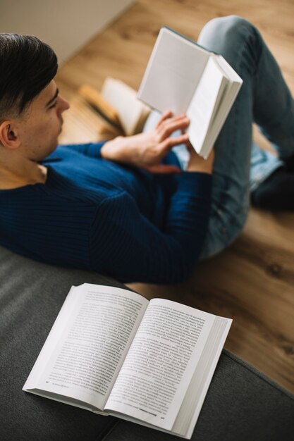 Buch in der Nähe von Lesemann