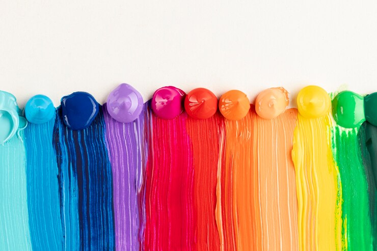 Kostenlose Foto bunte lackspuren auf weißem hintergrund