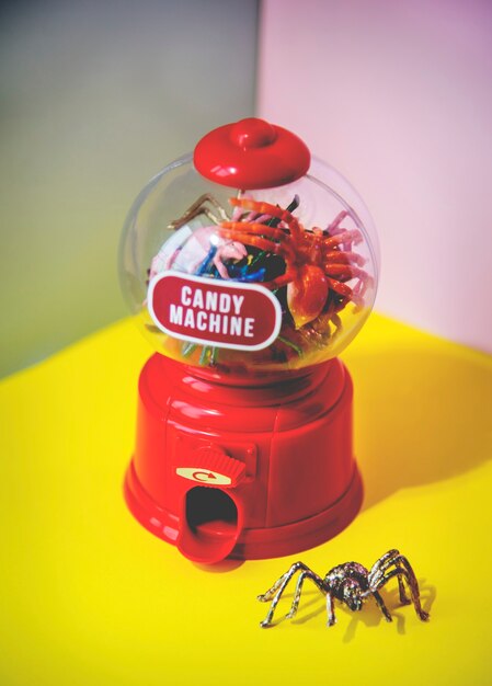 Bunte und helle Süßigkeitsmaschine
