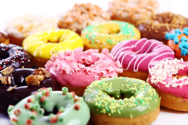 Bunte und leckere Donuts