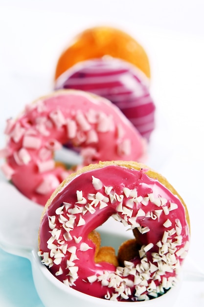 Bunte und leckere donuts