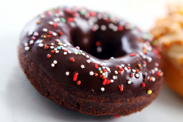 Bunte und leckere Donuts