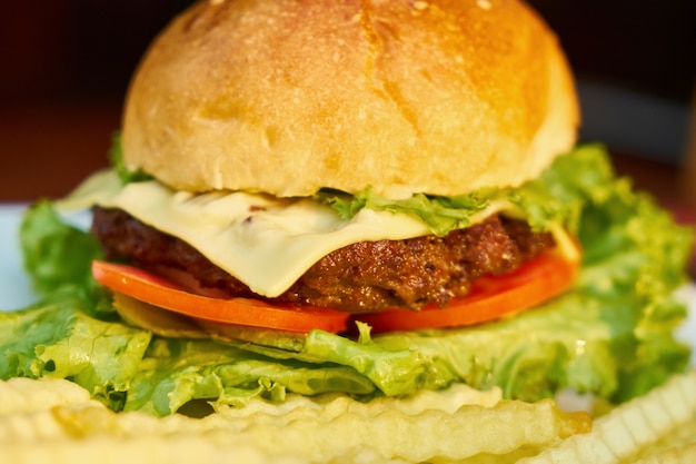 Burger Salat Cheeseburger Fett Nahaufnahme