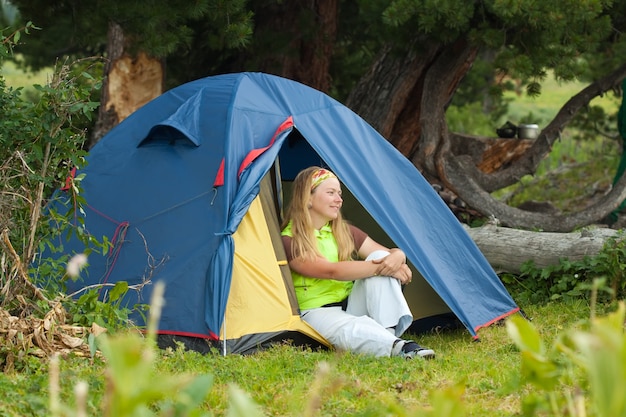 Camping Frau