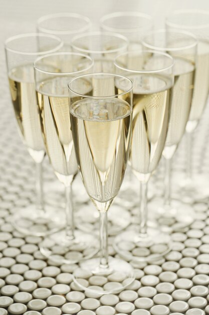 Champagnergläser mit Champagner