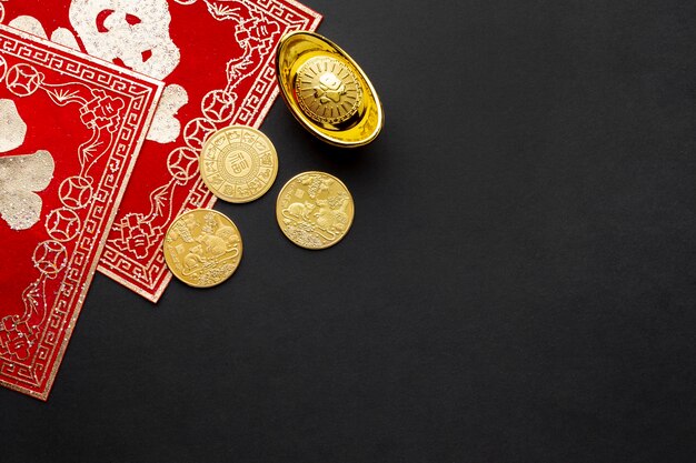 Chinesisches neues Jahr der goldenen Münzen der flachen Lage