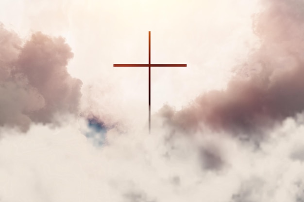 Christliche kreuzsilhouette im wolkenhimmelhintergrund. jesus christus-konzept.